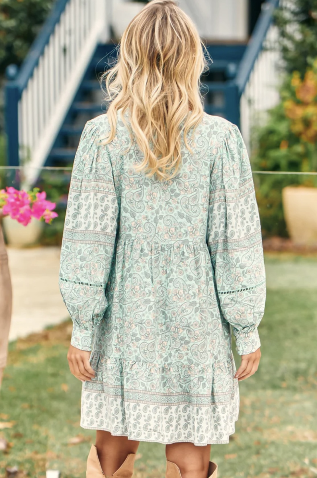 Jaase – Leo Mini Dress: Mint Paisley Print