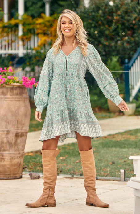 Jaase – Leo Mini Dress: Mint Paisley Print