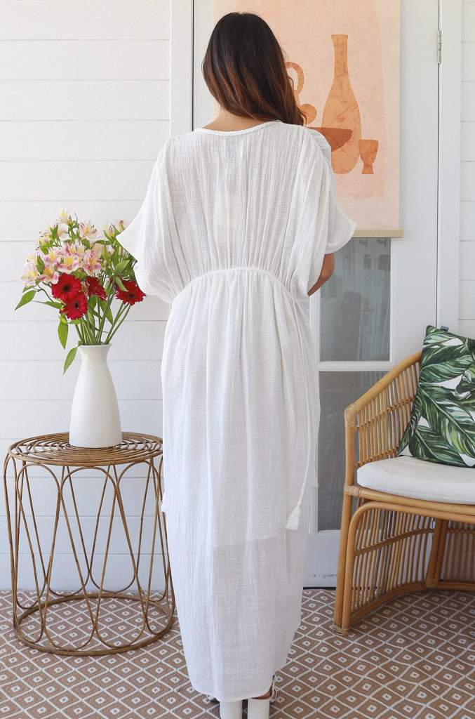 Éterické dlouhé šaty - White Nomad Grace